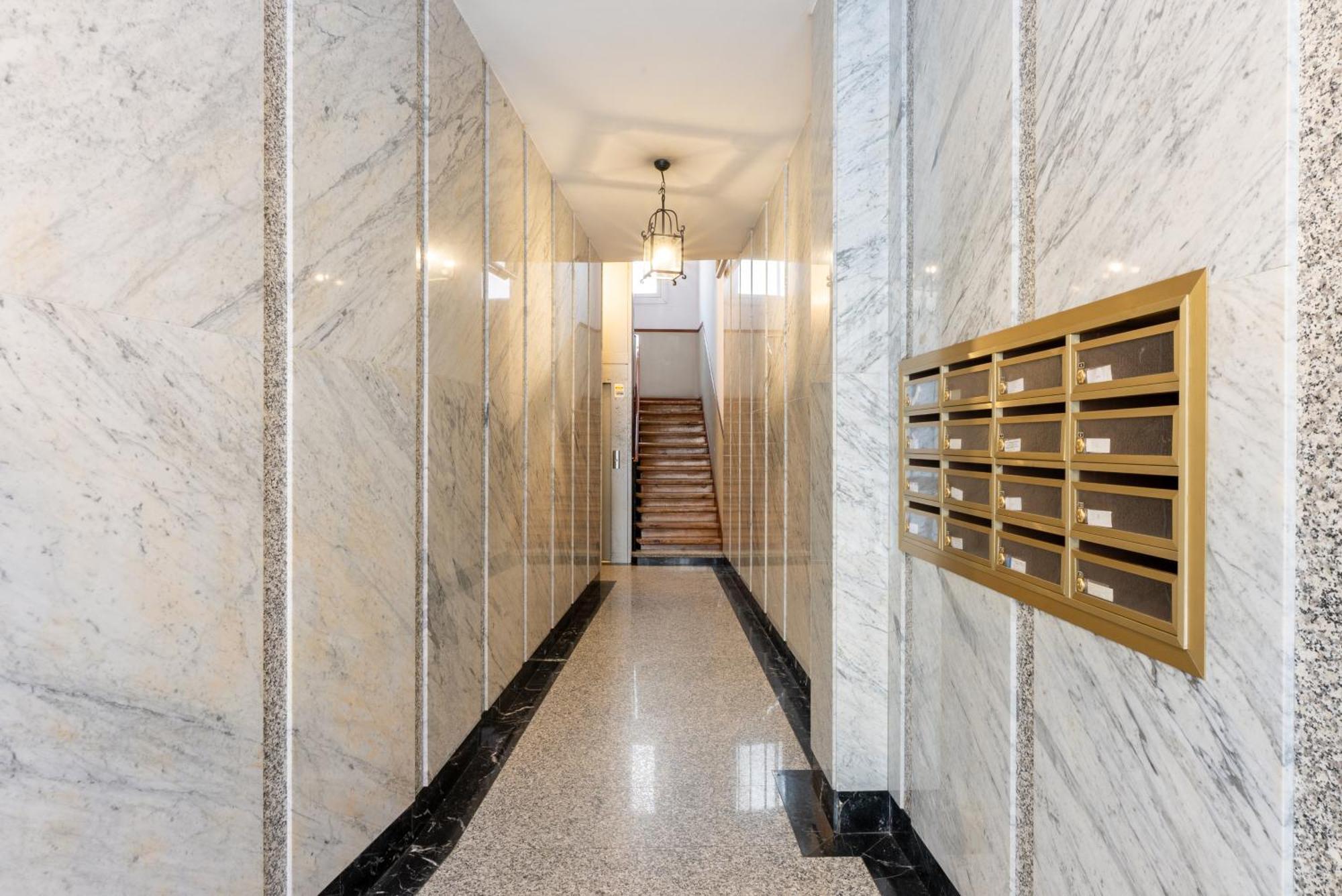 Smartr Madrid Chueca Aparthotel Екстериор снимка