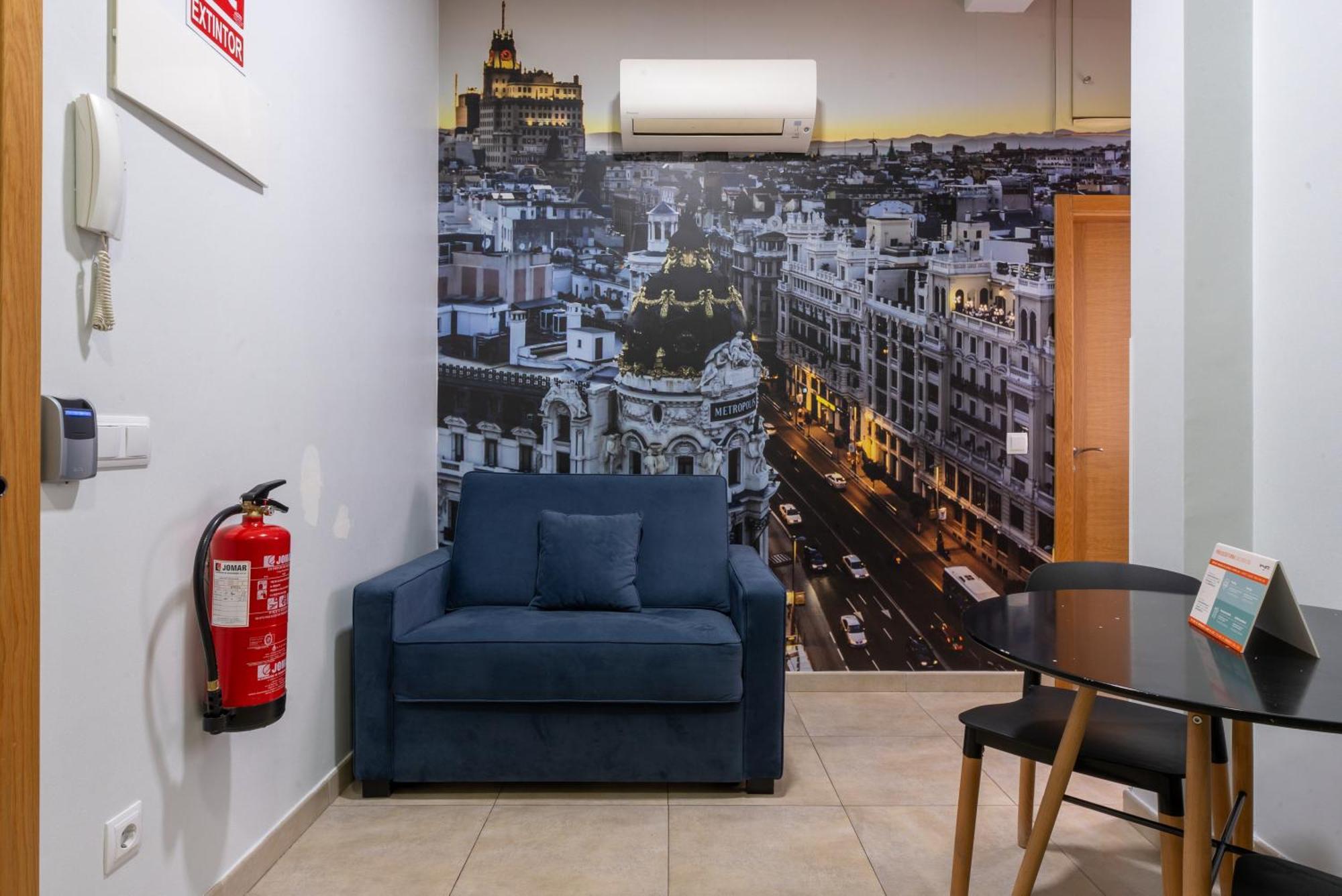 Smartr Madrid Chueca Aparthotel Екстериор снимка
