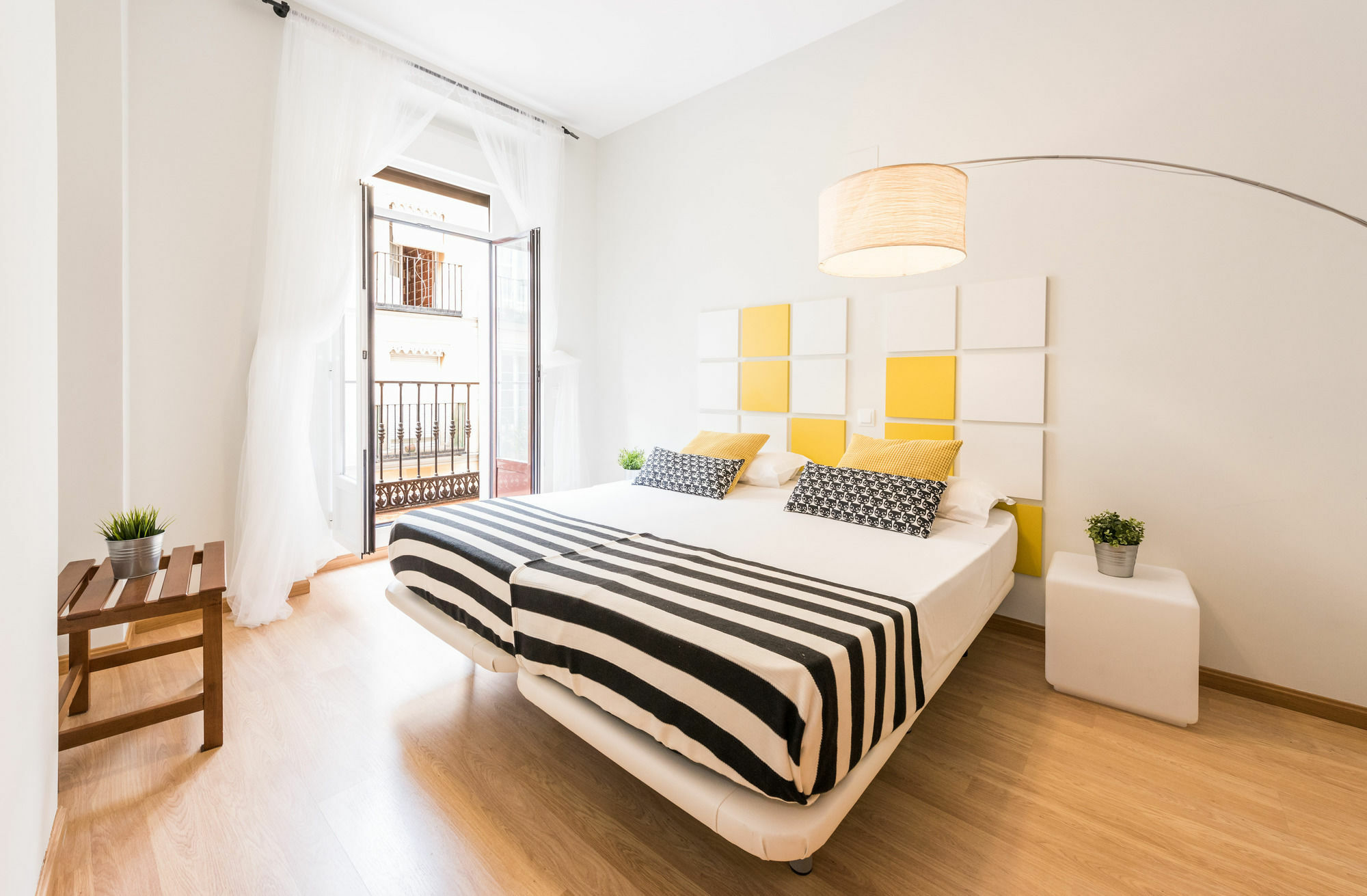 Smartr Madrid Chueca Aparthotel Екстериор снимка